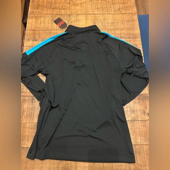 New with tags: Quarter-zip Jacket - Picture 3 of 3